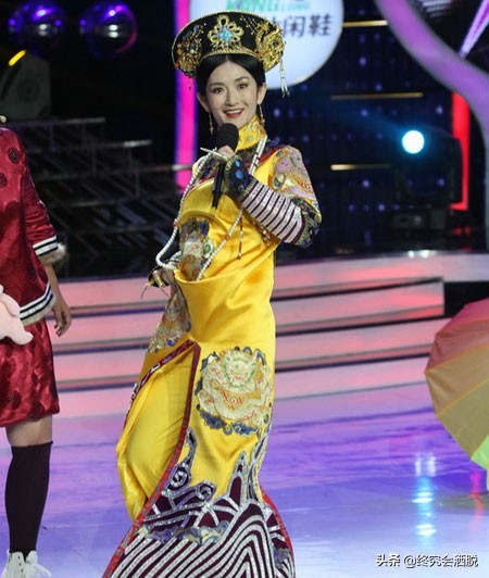 笑起来真好看：沈腾谢娜李诞同台，秦霄贤表现真好，爆笑不断