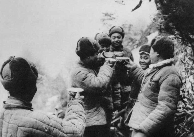 彭德怀临危受命再次出征，载誉归国接受斯大林