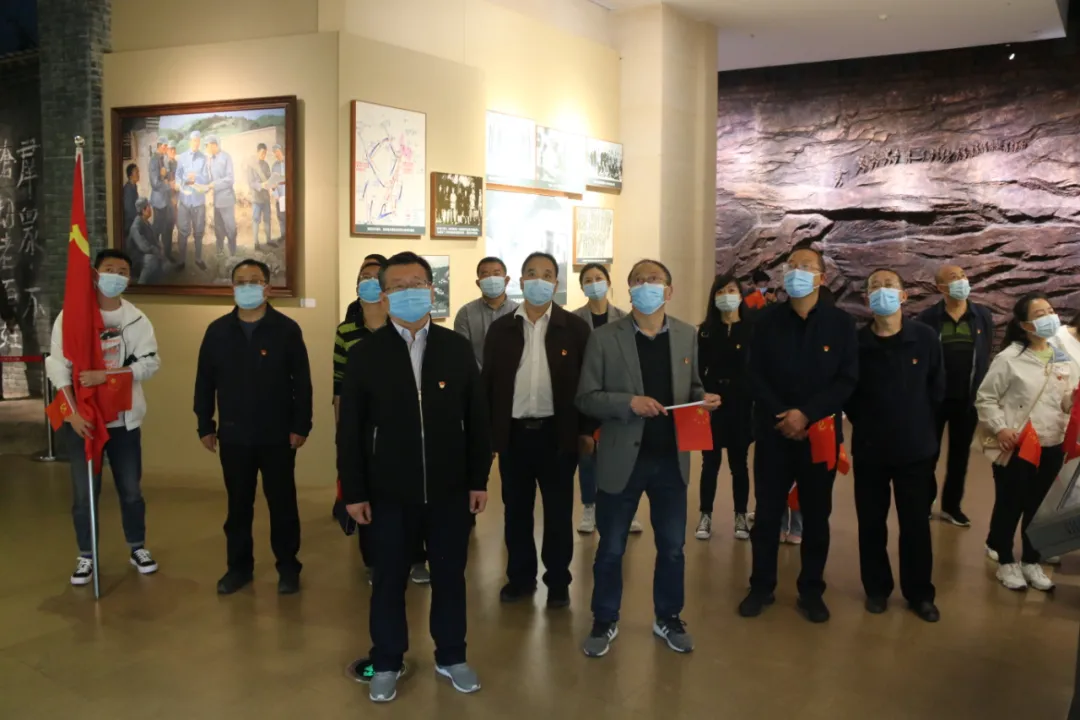 市发展改革委开展“追随红色足迹 厚植革命情怀”党史学习教育活动
