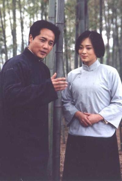 她为毛泽东生了3个儿子，宁死不离婚，死后却不能葬入毛家祖坟？