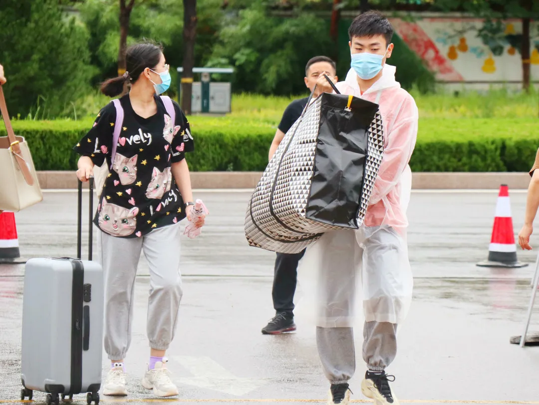 成长新起点 追梦少年人 | 潍坊恒德实验学校2021级高一新生报到侧记