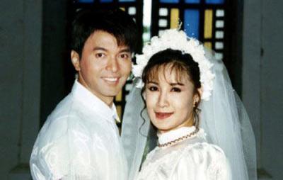 6版王语嫣不比不知道，有人美成经典难忘怀，有人却被嘲像村姑