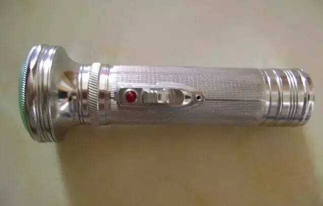 一组老照片，留下的是美好的回忆，你还记得多少？