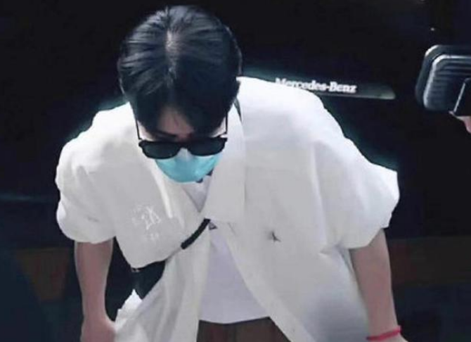 肖战首次回应为什么，社交软件上他不在活跃，