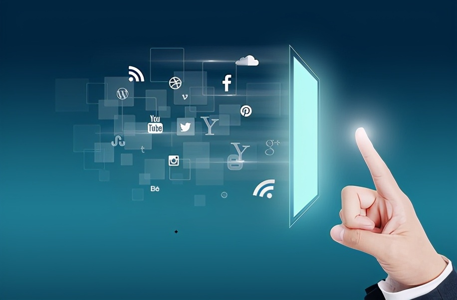 餐饮行业舆情监测：贤合庄天花板突然掉落砸伤顾客