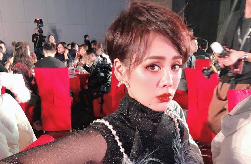 不营业也有人气，宁静成《姐姐们》热门选手，