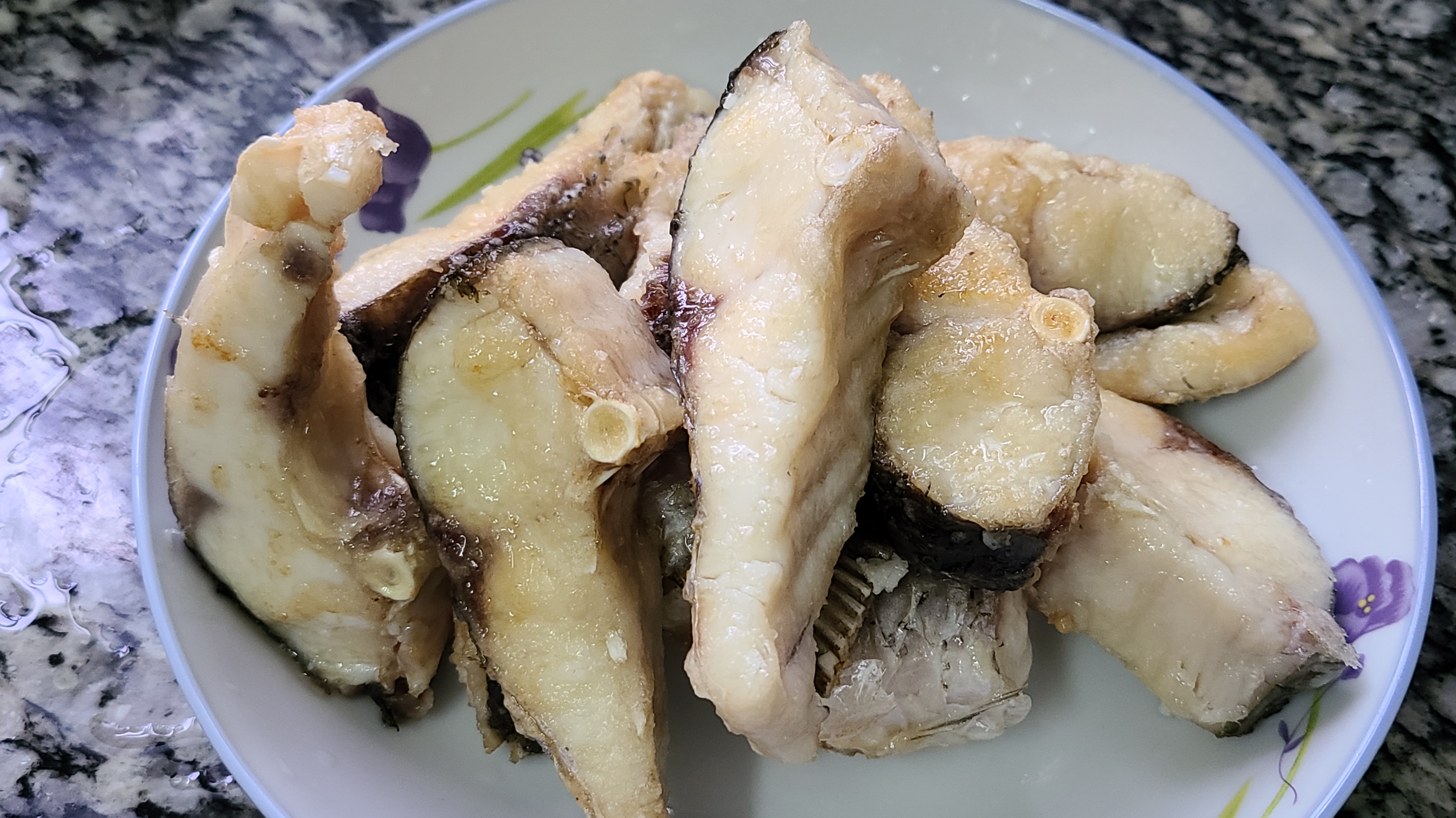 I love this method of fish meat. It has a strong fragrance and good taste.