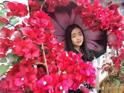 女子抱花盆健身被砸成8级伤残，向物业索赔33万