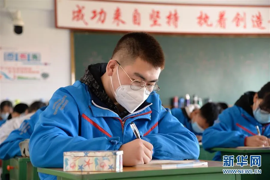 “一半學生上不了普通高中”,真的?