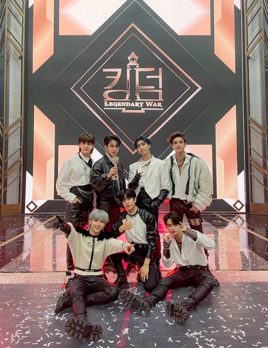 校園霸凌就這麼算了？ StrayKids黃鉉辰在全新MV裡登場