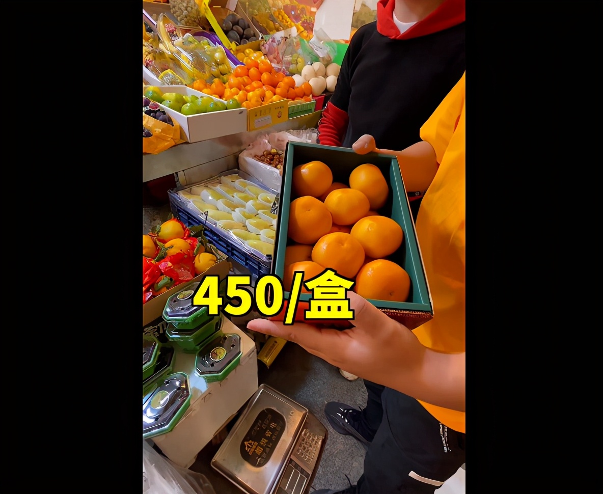 “2万一顿火锅不算贵”，伪名媛到底哪里来的底气？