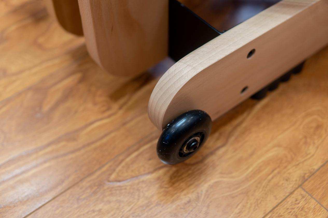 宅家运动，既要科学又要享受，野小兽R40划船机英伦运动体验