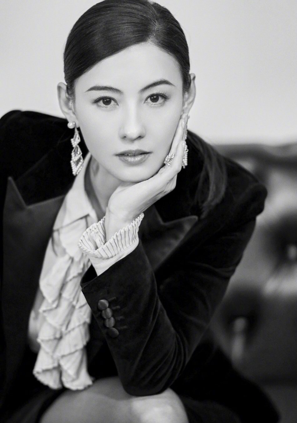 40岁张柏芝复出后变化真大！当上浪姐A到炸，风