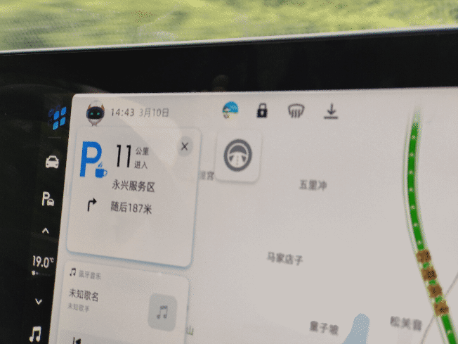 上了高速就没你啥事儿了？小鹏NGP自动导航辅助驾驶真的强