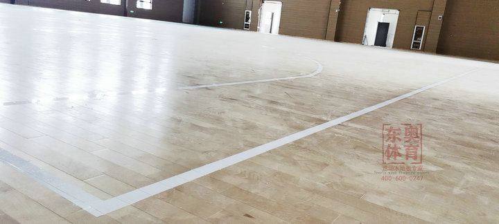 東奧體育｜運動館木地板安裝