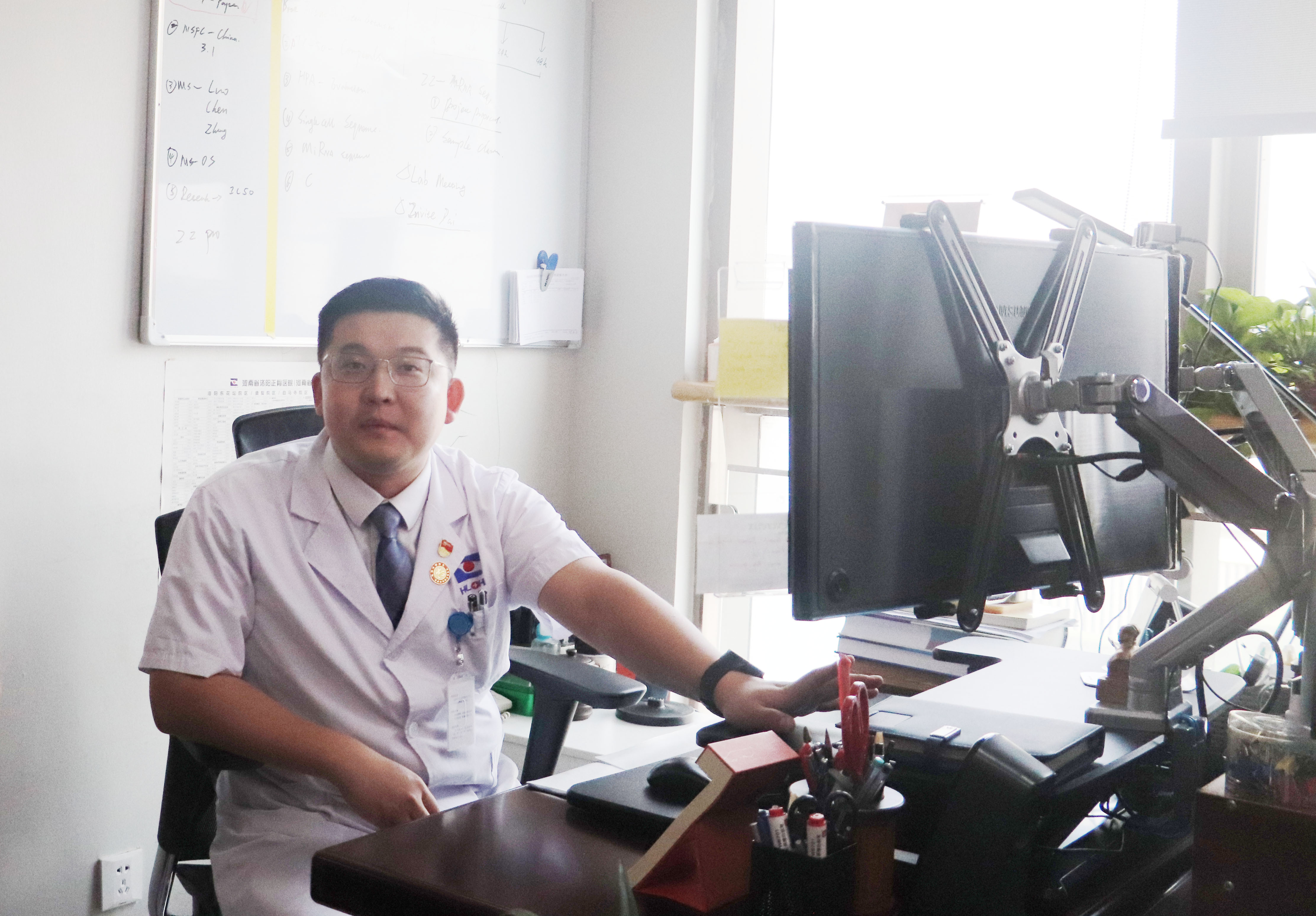 李记天：医苍生之患疾 正天下之骨气
