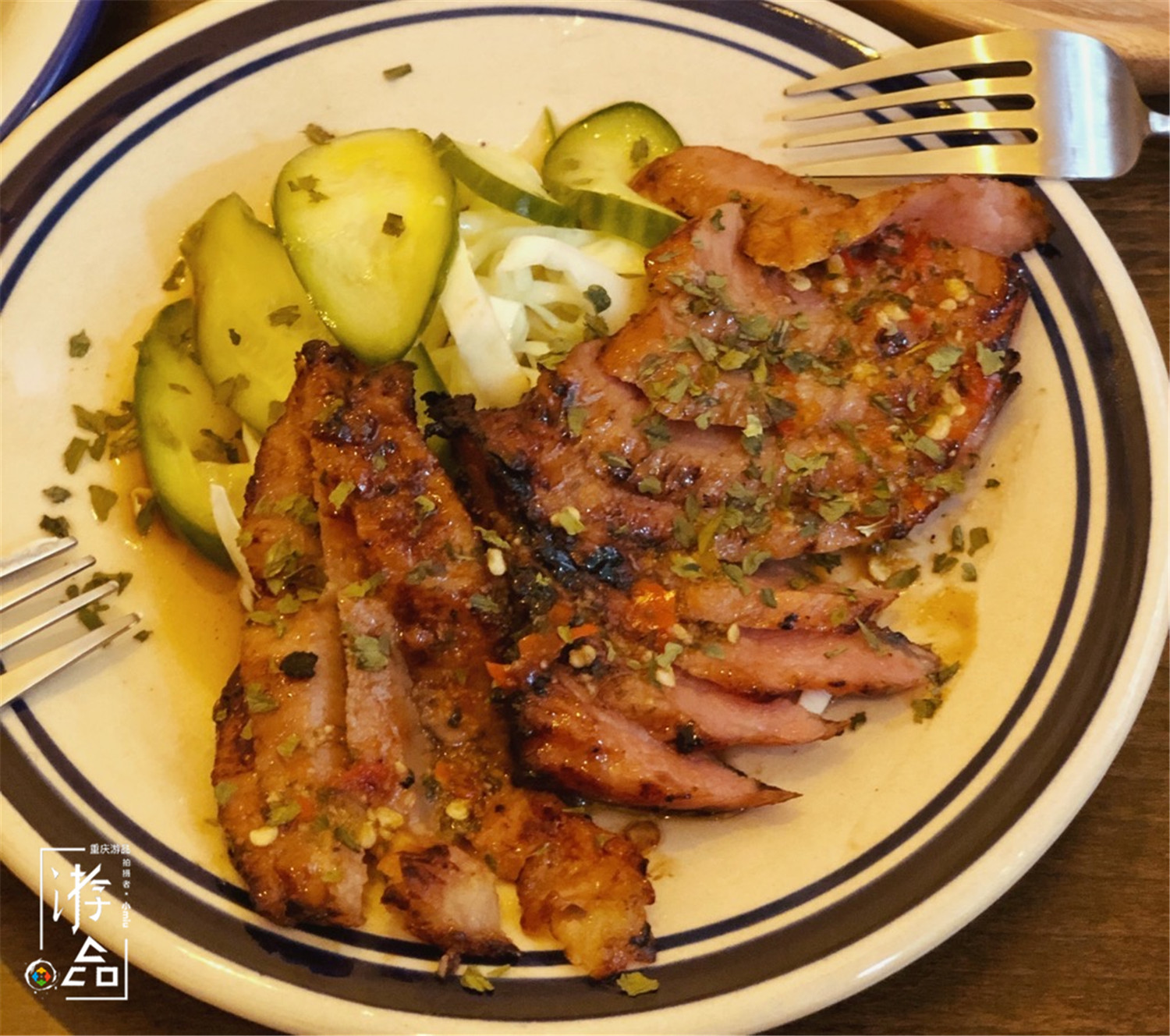 人均不到50元，重庆江北的台湾风味快餐店，隐藏菜单是碳烤猪颈肉