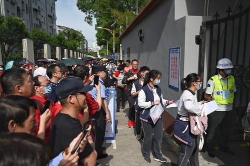 2021年高考作文上热搜：理想、家国情怀、可为与有为是关键词