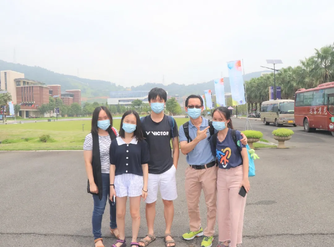 七夕遇见你!挑战全省最早,直击温肯“硬核”防疫下的新生报到