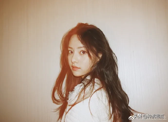 真的吗,热巴黄景瑜爆恋情原因是？