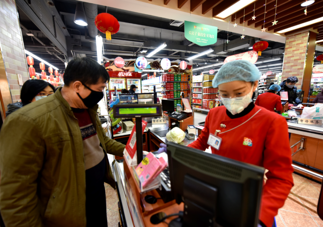 �ӱ���ʳ�֣�Ӧ�Է�ӵ�����������Ź���ͷ���ؼ�Ҫ������Ʒ�����