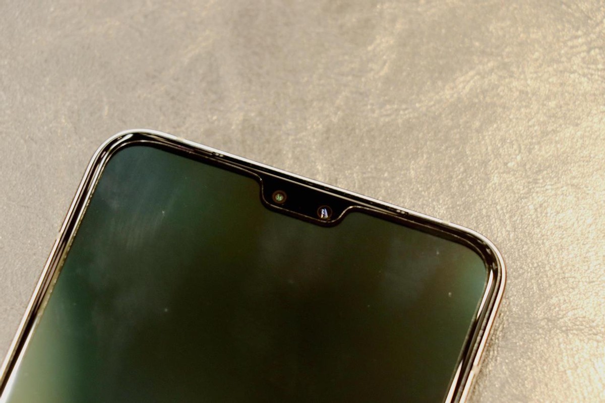 618种草自拍神器，vivo S9非凡的颜值，成就不一样的轻薄体验