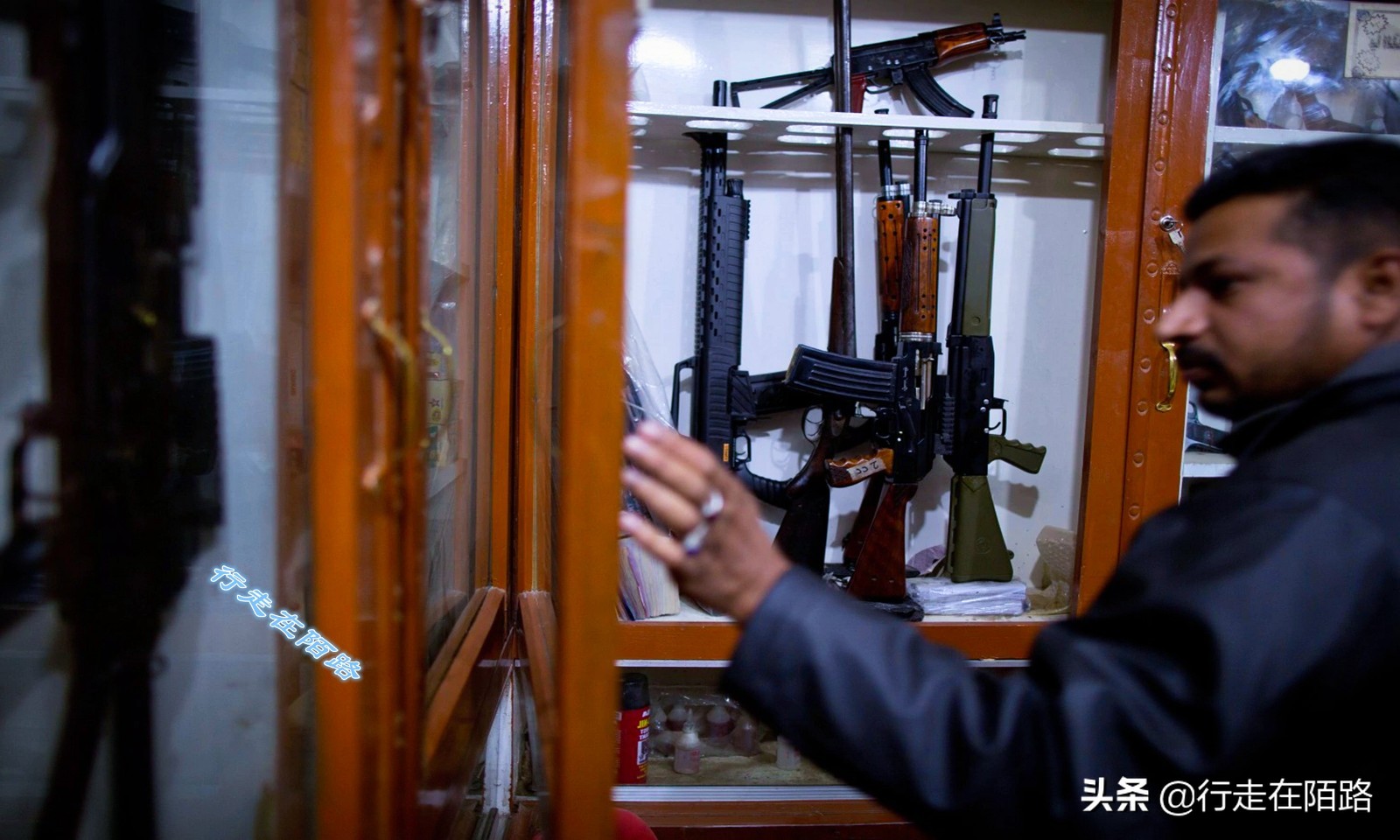 亚洲最大黑枪产地：你敢给原型我就敢仿造，导