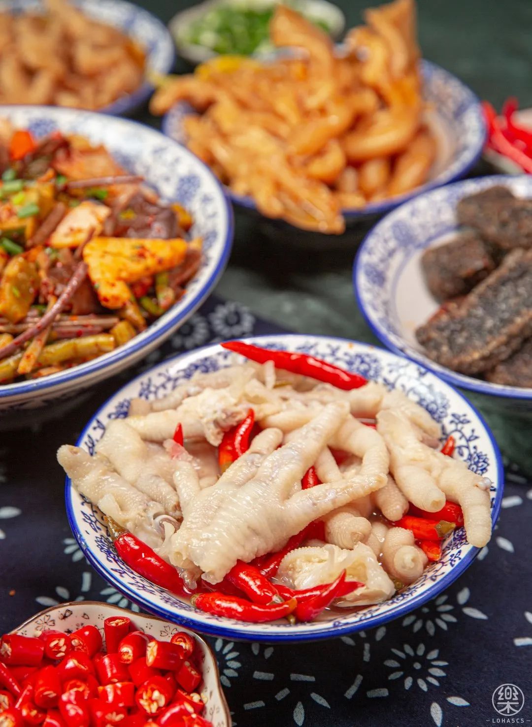 藏在长沙南门口的超“正”侗家风味泡菜，一天