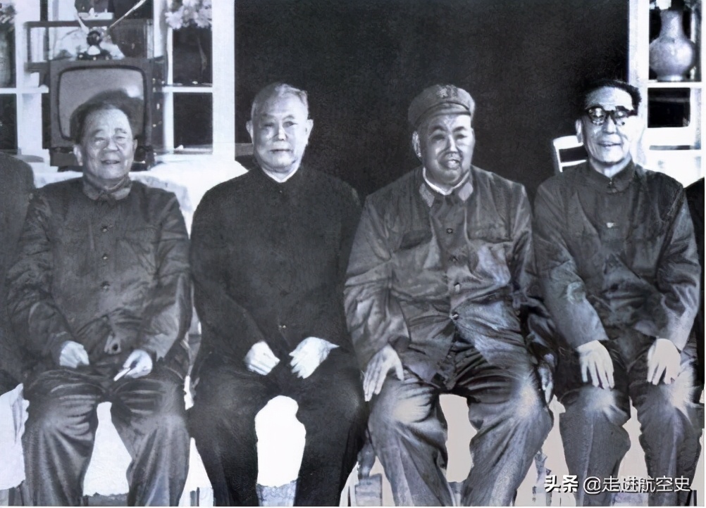 1948年许世友大放光彩，王耀武20年后哼出四个字：不堪回首