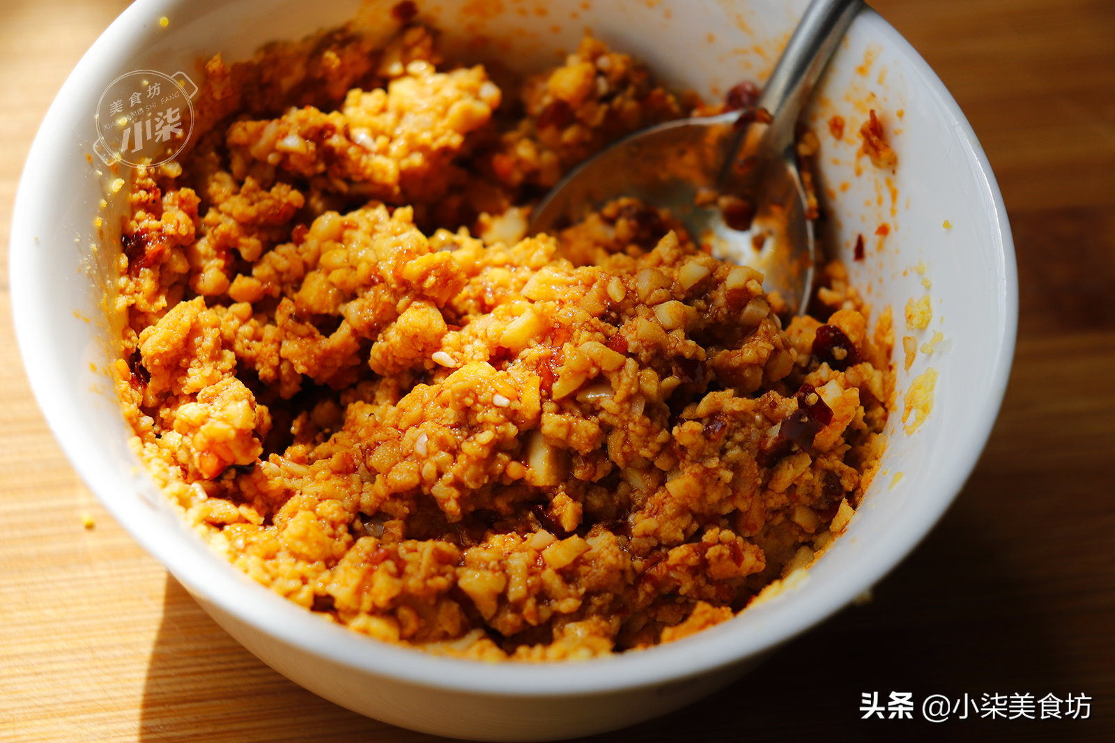 菜市場遇見它別手軟，營養很全面，買來切碎蒸一蒸，蘸醬吃真香