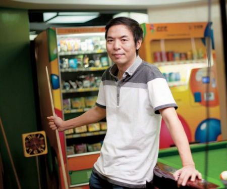 互联网“社交赌徒”的天命：创业16年，却败在了“德扑”牌桌上