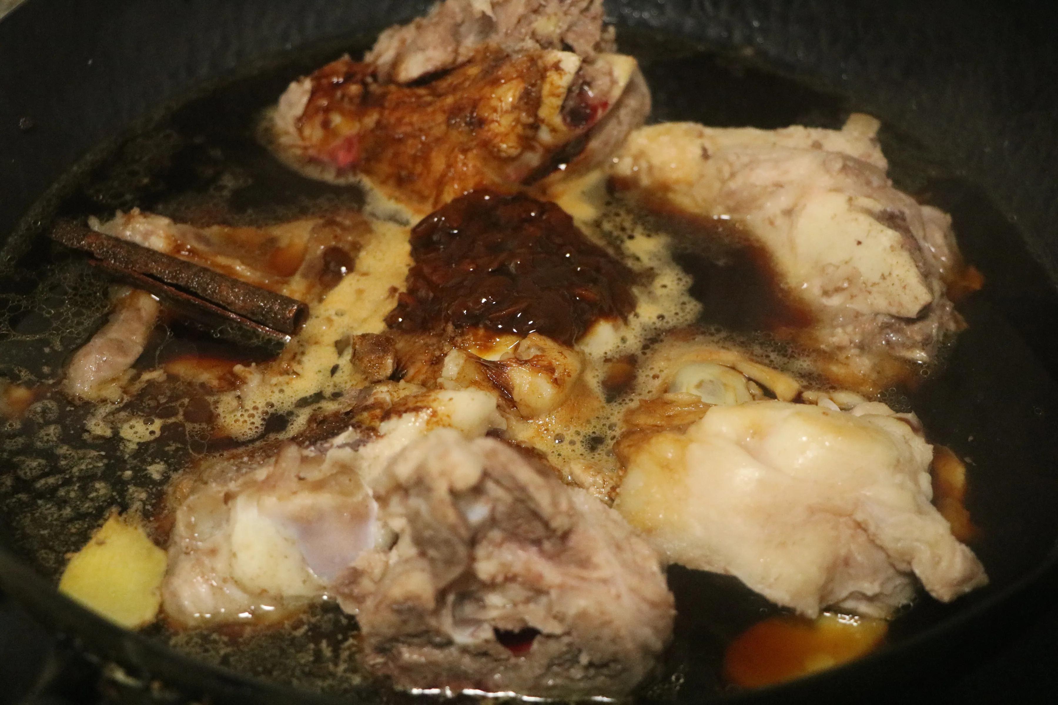 家庭版本的卤棒骨，每次卤一大锅瞬间被抢光，解馋更过瘾！香