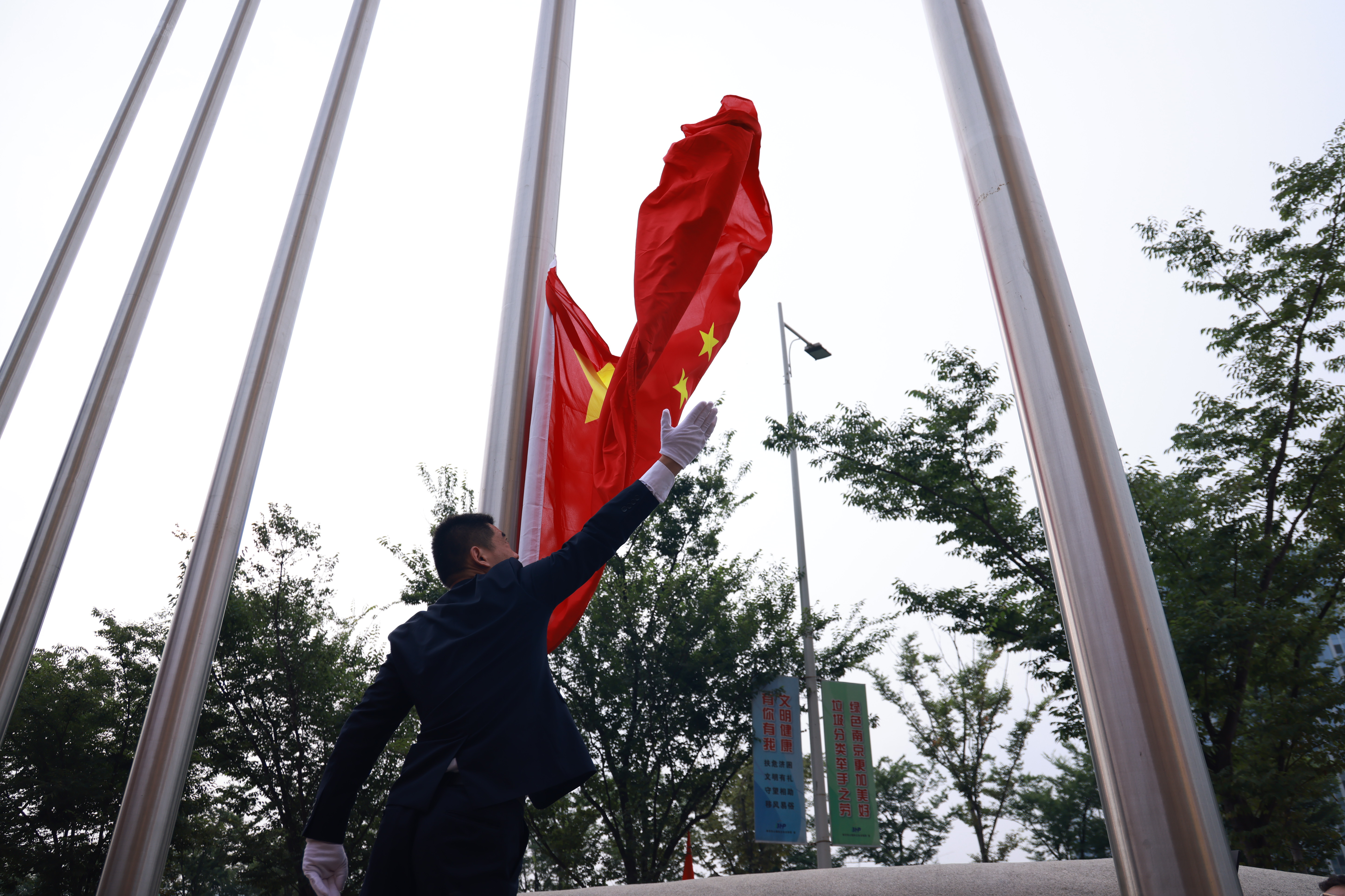 �������뵳�Ĵʡ�����衢�����Ժ������ף��������ϵ�л