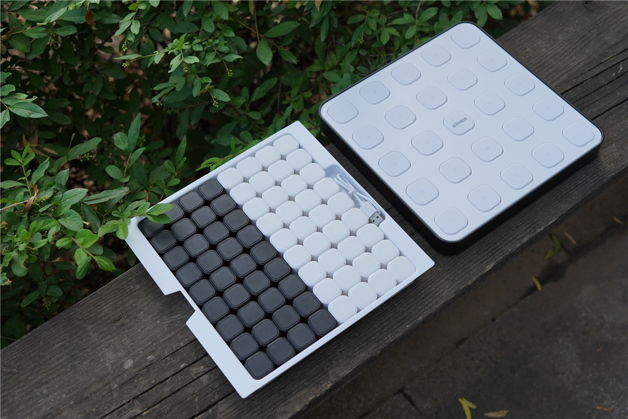 计客智能空间四子棋多维度的互动对战乐趣多多