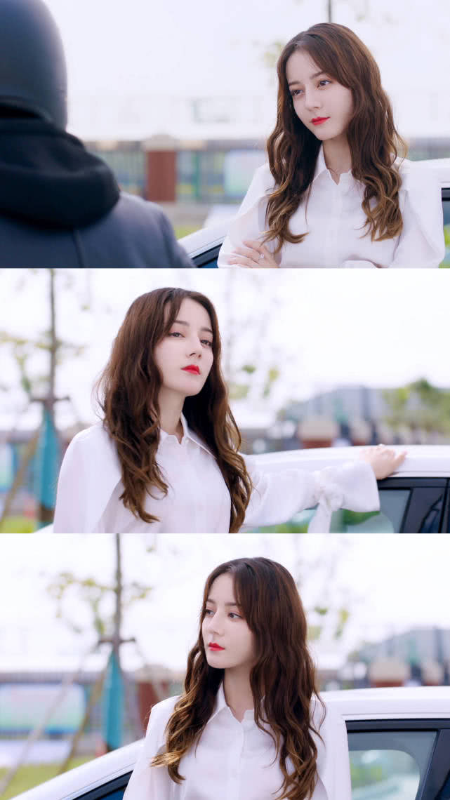 三位新疆女艺人，一个热度下降，两位进入发展