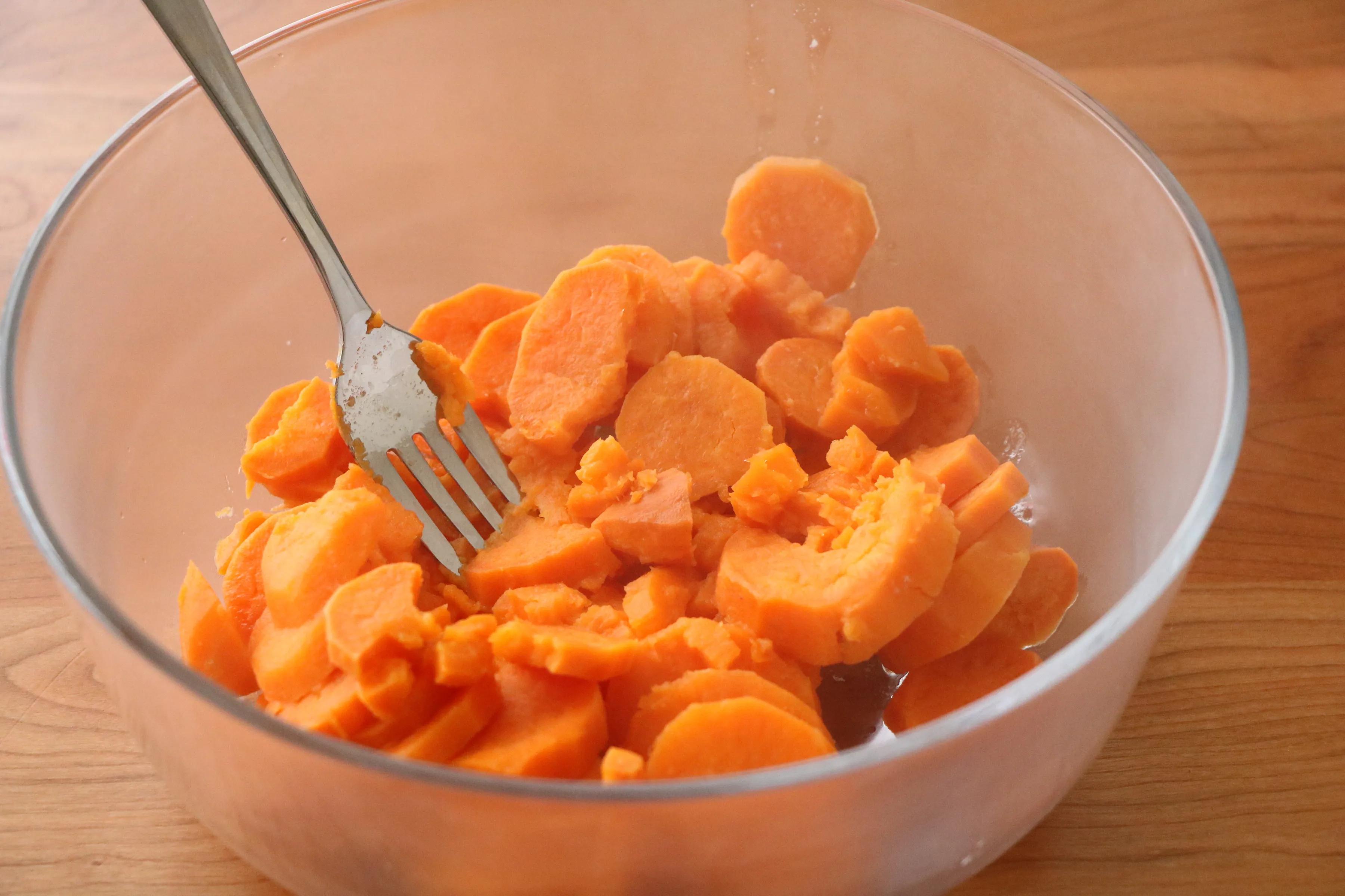 爆漿的紅薯芝士餅，咬一口柔軟又拉絲，孩子吃了還想吃，太美味了