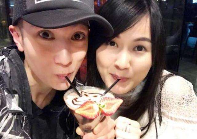 百亿家庭的豪华细节，吴尊为女儿做早餐，意外