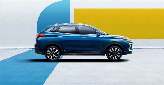 威马智能SUV EX5-Z上市，补贴后14.98万元起，送三年