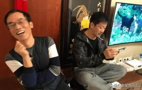 《战狼》300一天找群演，却被高温晒晕5个，吴京