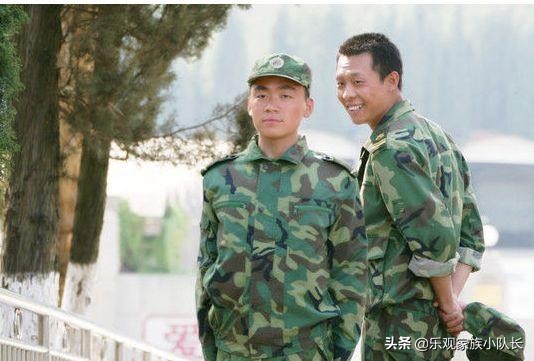 他是王宝强的班长，曾被女友瞧不起，如今40岁婚