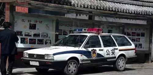 请回答1993:那一年窦唯如日中天,家驹不幸离世…