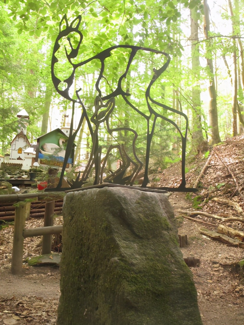 德国UNESCO世界地质公园里的童话小径：儿童探索自然天堂