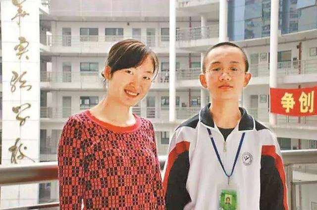 中国天才少年曹原：实现石墨烯超导效应，拒绝美国入籍邀请
