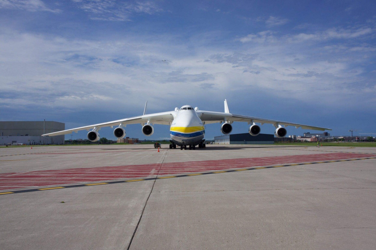 巨型运输机再次飞来，我们离安225究竟有多远，