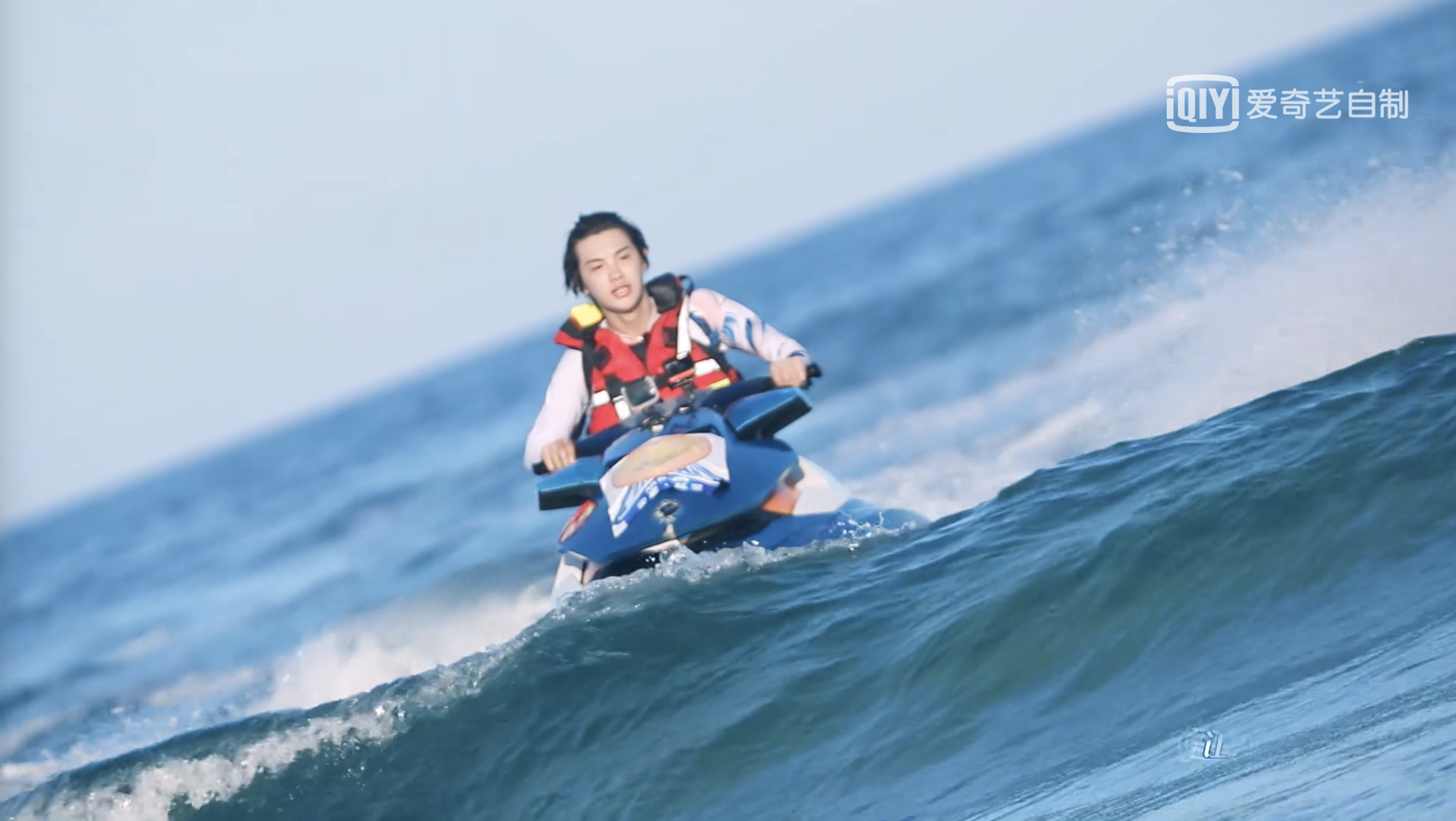 夏日冲浪店:什么才叫真正的慢综艺?心疼钟楚曦