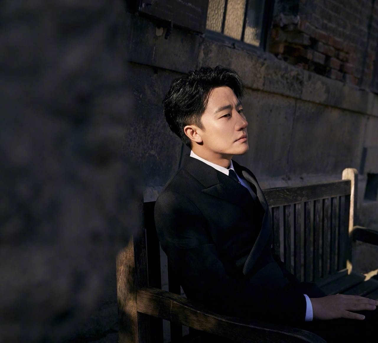 宋茜跟H&amp;M解约引发韩国网友关注，纷纷进行炮