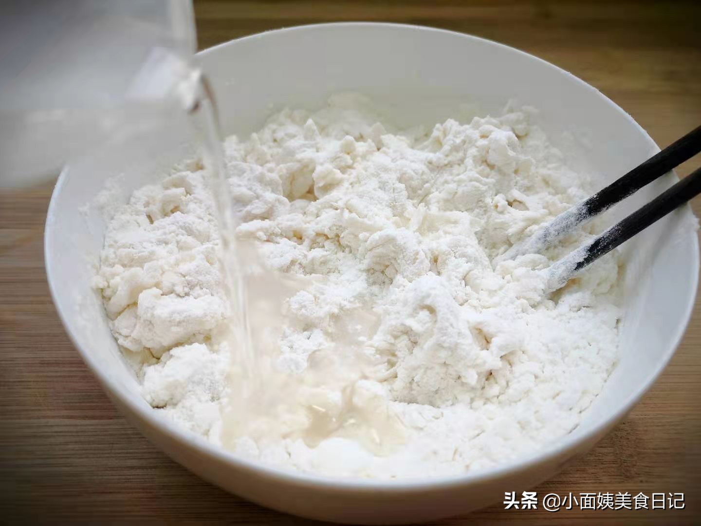 立春吃春餅，這個做法真好，不用上鍋蒸，柔軟又筋道，涼了不硬