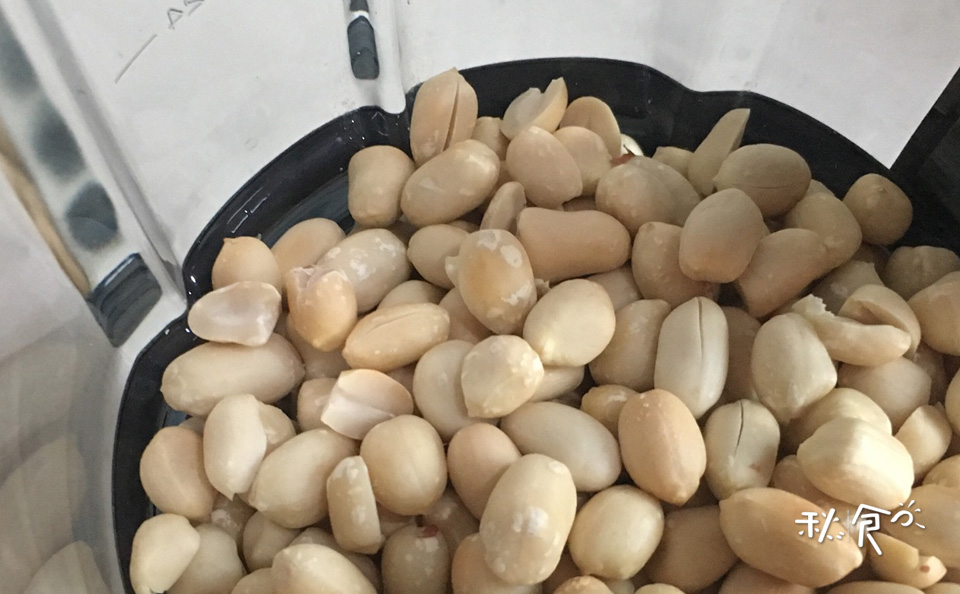 香味浓郁的“花生酱”，自己在家就能做，不加添加剂，吃着更放心