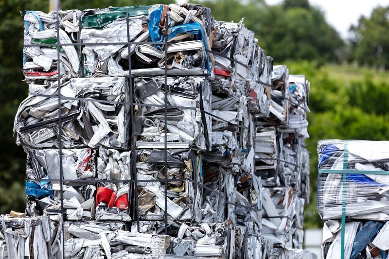 2021年废品回收行业分析，依旧是暴利行业吗？