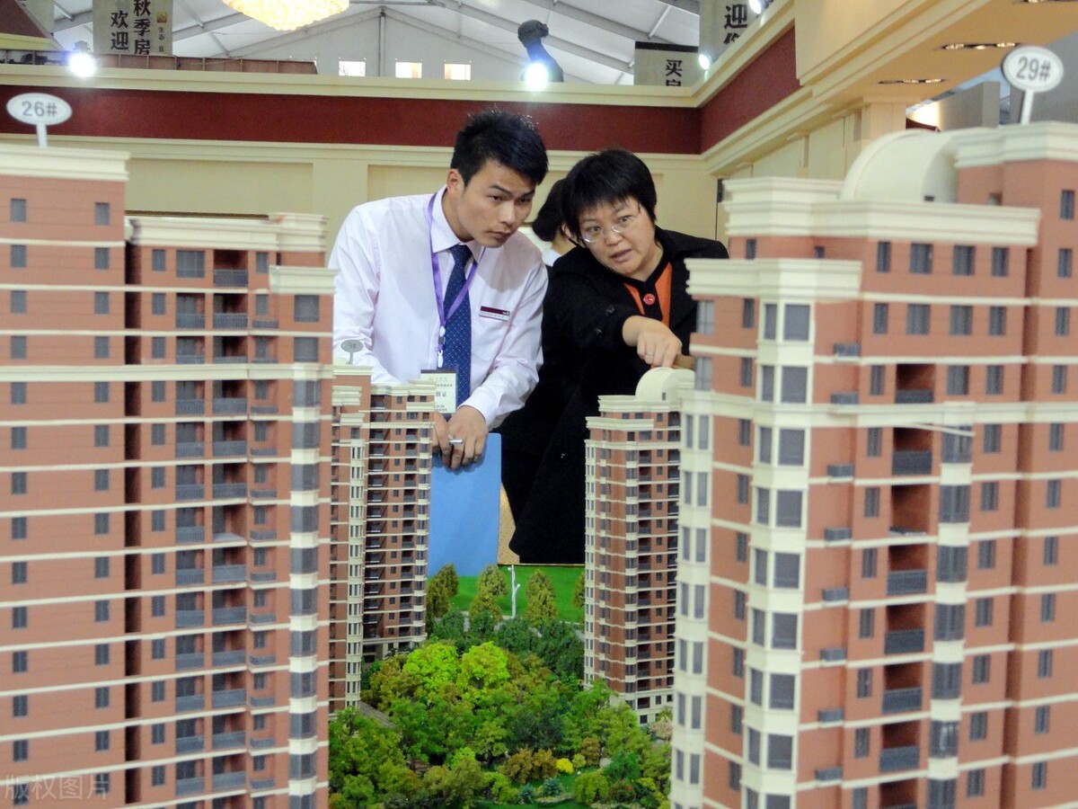 二胎催生无果，人口警报拉响？2021年新建议来了，父母们支持